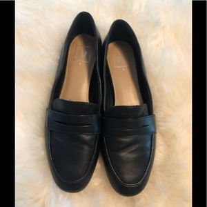 Gap black penny loafers 9
